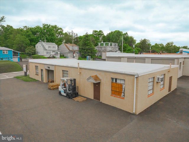 363-369 W GLENSIDE AVE, Glenside, PA 19038