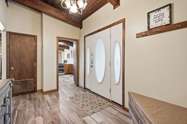10 Circle Dr, Wilbraham, MA 01095