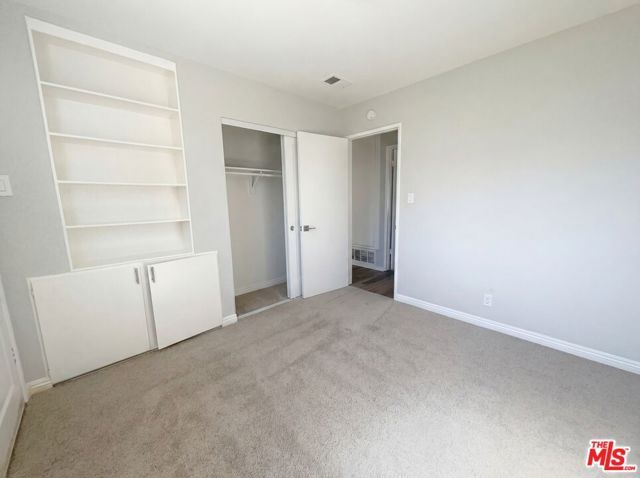 2136 Rosecrans Street, Simi Valley, CA 93065