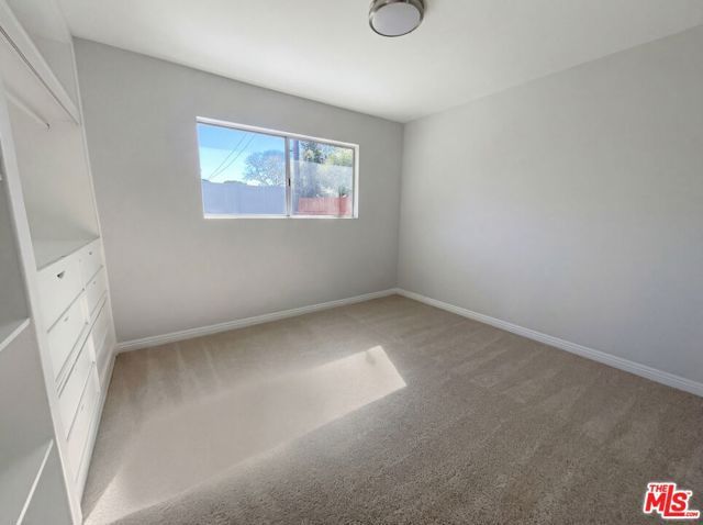 2136 Rosecrans Street, Simi Valley, CA 93065