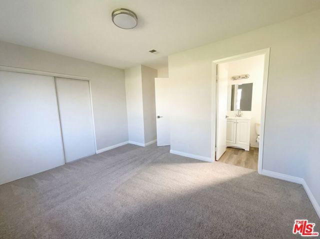 2136 Rosecrans Street, Simi Valley, CA 93065