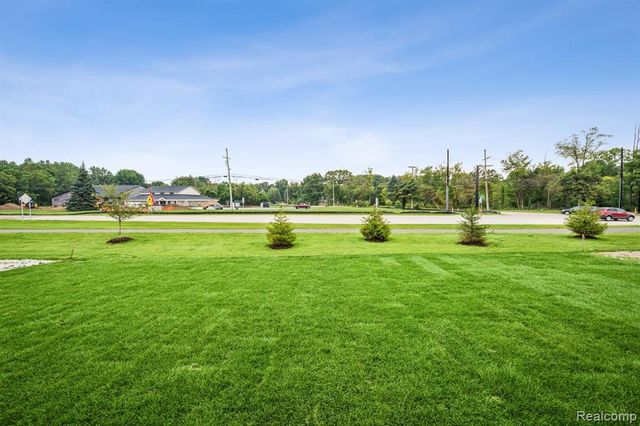 34430 Sandpiper Court, Chesterfield, MI 48047