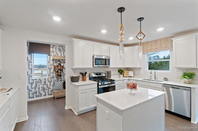 34430 Sandpiper Court, Chesterfield, MI 48047