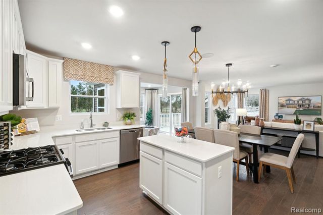 34430 Sandpiper Court, Chesterfield, MI 48047