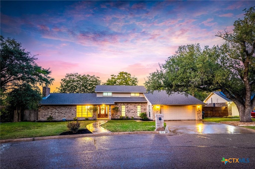 Image 1 of property listing at 3910 Wendy Oaks Drive, Temple, TX 76502