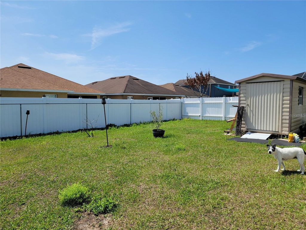 Image 28 of property listing at 1170 BERKLEY RIDGE LANE, Auburndale, FL 33823
