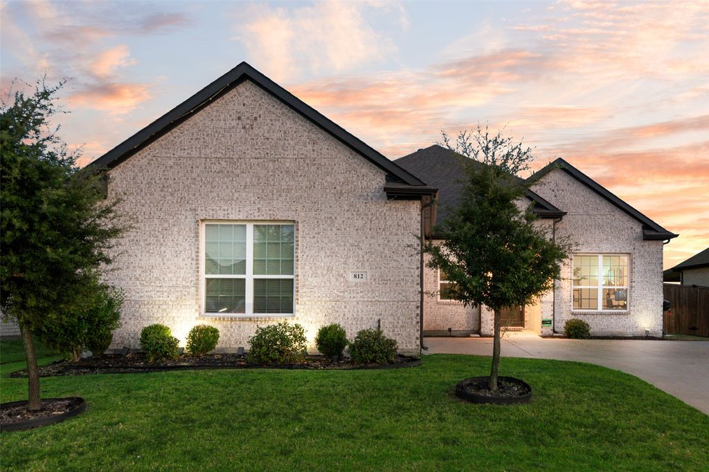 812 Stamford Avenue, Arlington, TX 76002 — photo 3