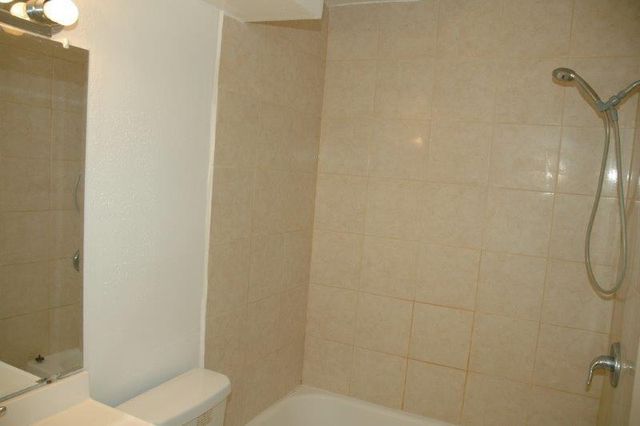 10325 Huntington Place Drive 325, Houston, TX 77099