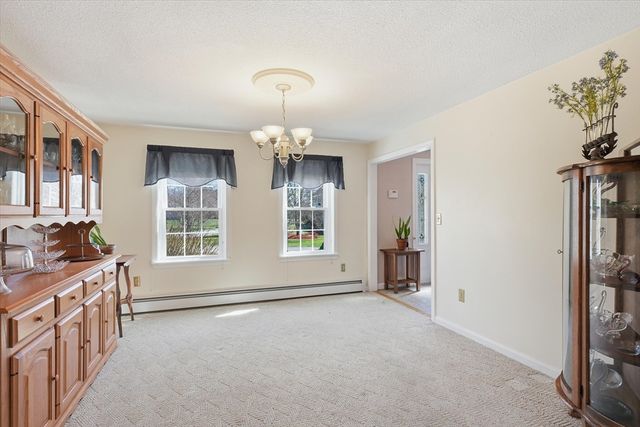 44 Wilshire Circle, Dracut, MA 01826