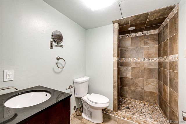 8255 Strasburg Road, Strasburg, CO 80136