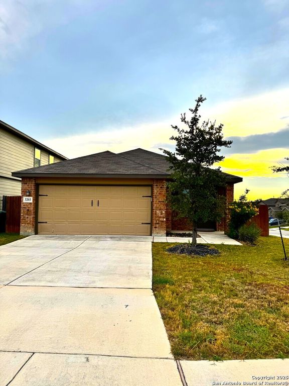 3203 Onion Creek, San Antonio, TX 78245