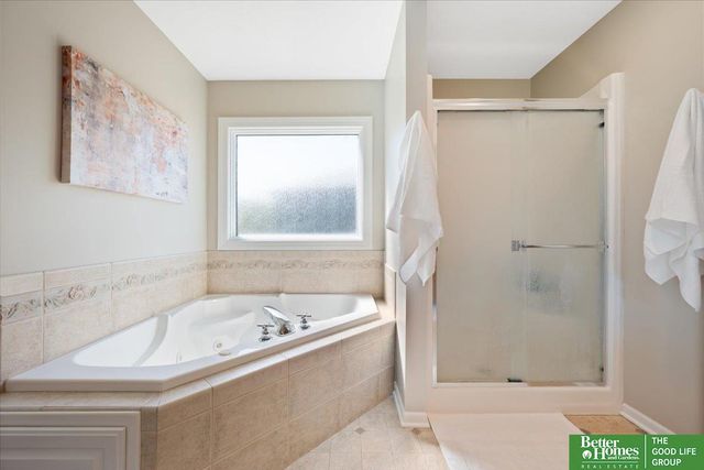 3921 S 192nd Avenue, Omaha, NE 68130