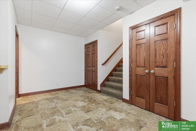 3921 S 192nd Avenue, Omaha, NE 68130