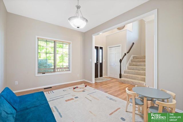 3921 S 192nd Avenue, Omaha, NE 68130