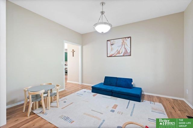 3921 S 192nd Avenue, Omaha, NE 68130