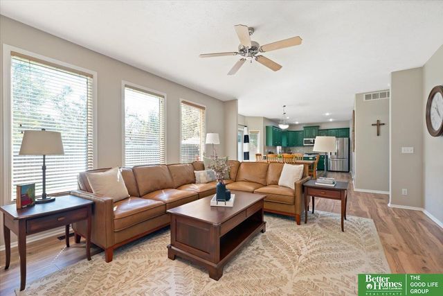 3921 S 192nd Avenue, Omaha, NE 68130