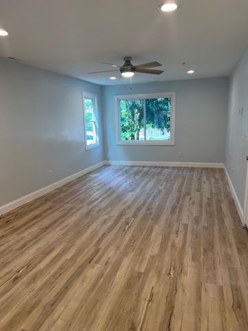 910 Oliver Avenue N unit 5, Minneapolis, MN 55411