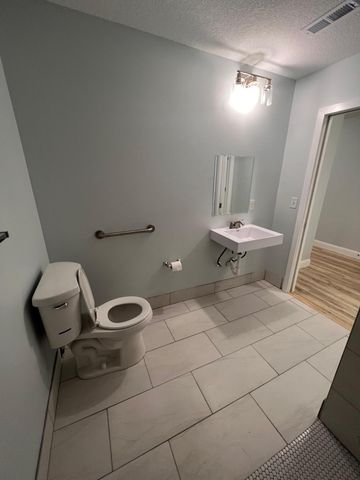 910 Oliver Avenue N unit 5, Minneapolis, MN 55411