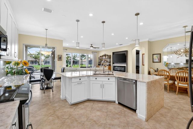 8227 Seahorse Cove Boulevard, Lake Worth, FL 33467