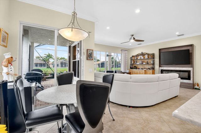 8227 Seahorse Cove Boulevard, Lake Worth, FL 33467