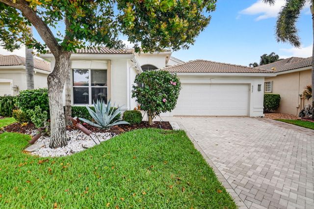 8227 Seahorse Cove Boulevard, Lake Worth, FL 33467