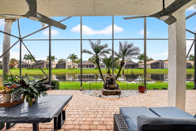 8227 Seahorse Cove Boulevard, Lake Worth, FL 33467