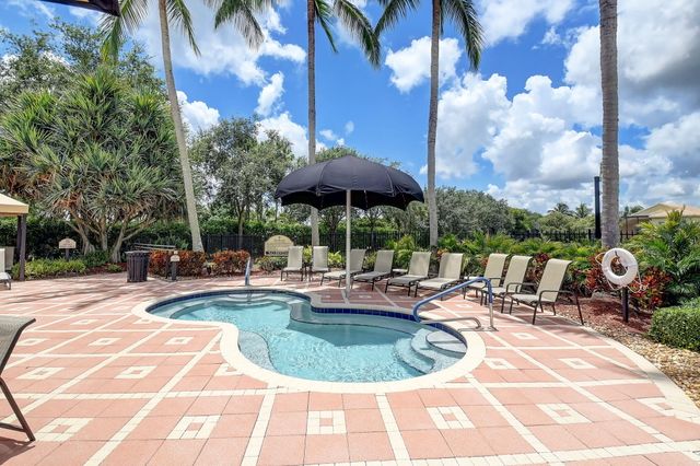 8227 Seahorse Cove Boulevard, Lake Worth, FL 33467