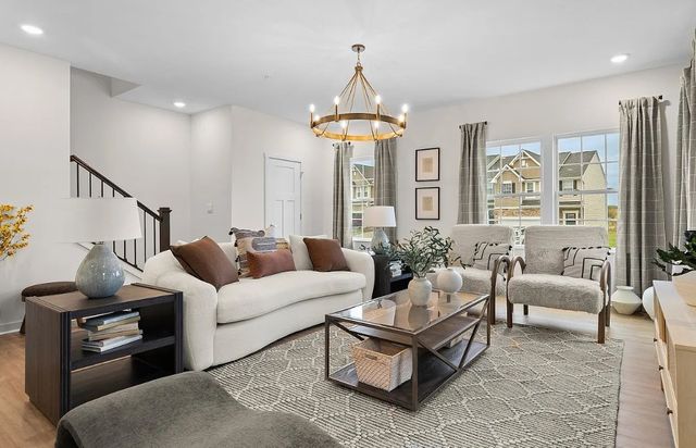 1802 Canterbury Dr 214E, Imperial, PA 15126