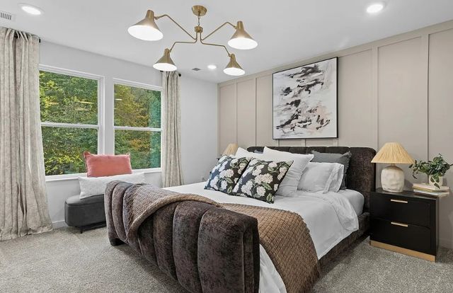 1802 Canterbury Dr 214E, Imperial, PA 15126