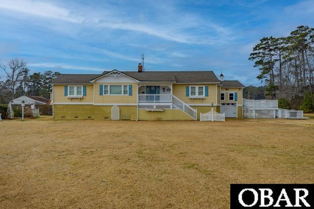 5689 Old Ferry Dock Road, Manns Harbor, NC 27953