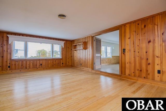 5689 Old Ferry Dock Road, Manns Harbor, NC 27953