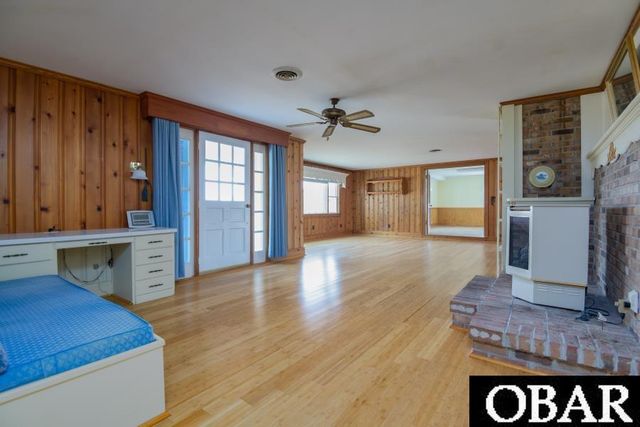 5689 Old Ferry Dock Road, Manns Harbor, NC 27953