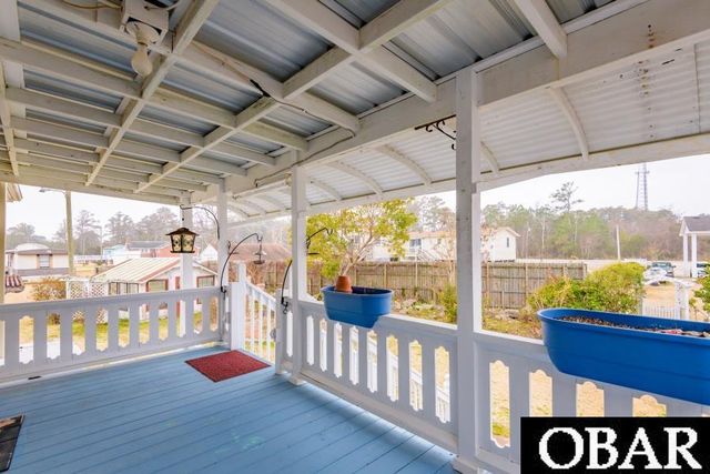 5689 Old Ferry Dock Road, Manns Harbor, NC 27953