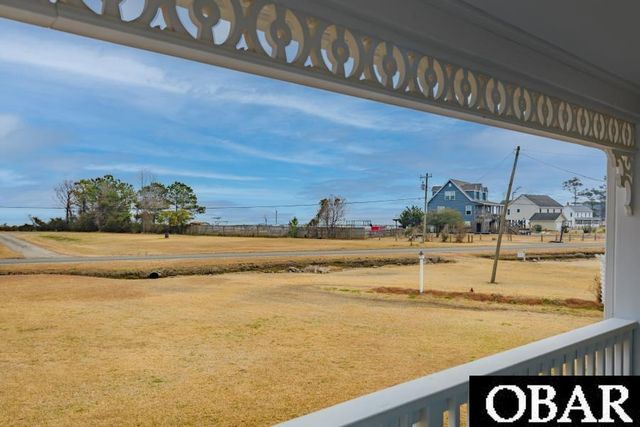5689 Old Ferry Dock Road, Manns Harbor, NC 27953
