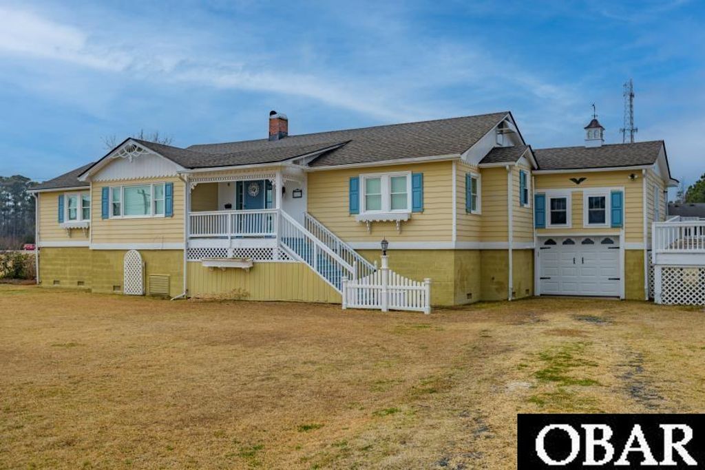 5689 Old Ferry Dock Road, Manns Harbor, NC 27953