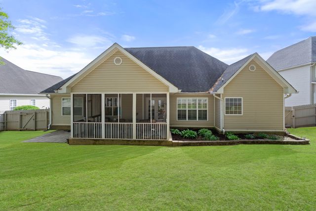 1475 Courtland Drive, Hixson, TN 37343