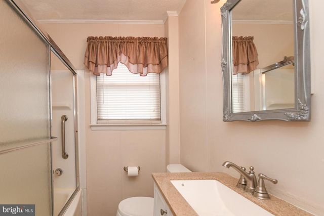 592 COLLEGE BLVD, Wenonah, NJ 08090