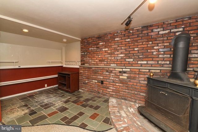 592 COLLEGE BLVD, Wenonah, NJ 08090