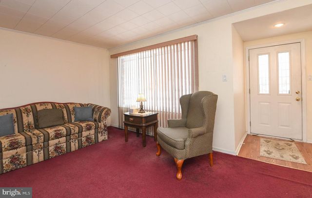 592 COLLEGE BLVD, Wenonah, NJ 08090