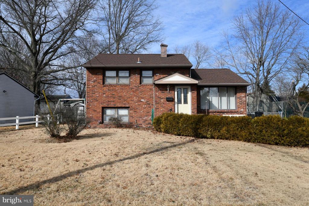 592 COLLEGE BLVD, Wenonah, NJ 08090