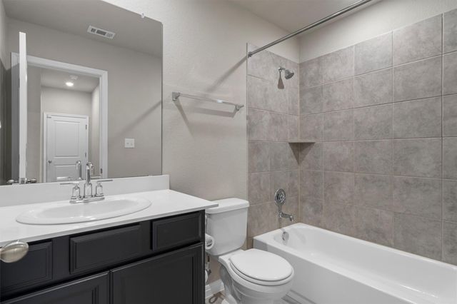 213 Wild Spur LN, Liberty Hill, TX 78642