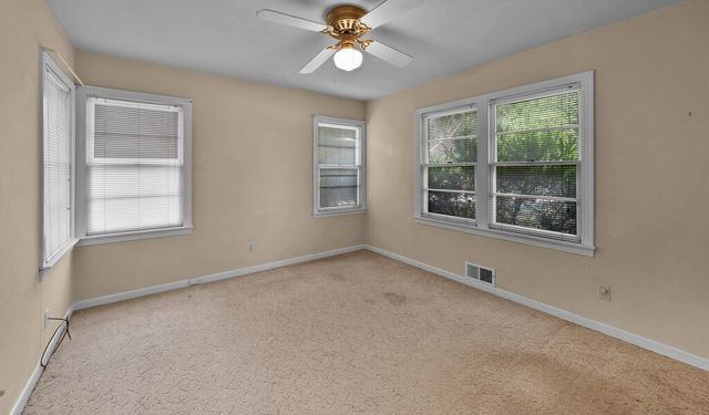 9108 Red Oak Drive, Woodway, TX 76712