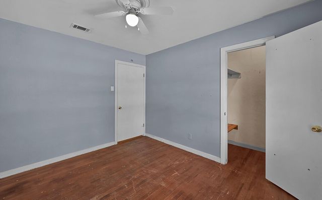 9108 Red Oak Drive, Woodway, TX 76712