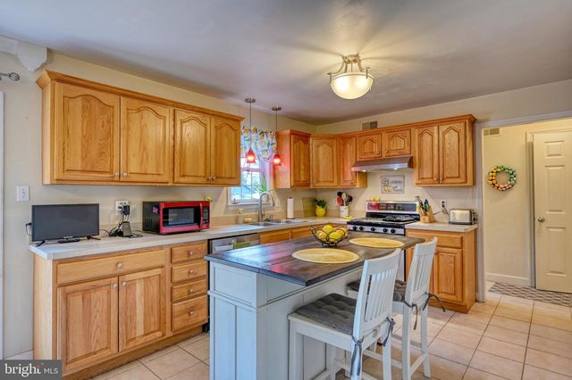 119 NORMAN ST, Reading, PA 19609