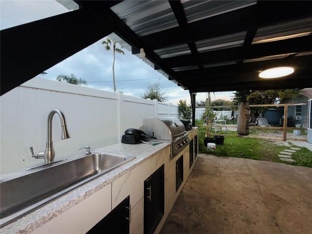 2615 N BEAUMONT AVENUE, Kissimmee, FL 34741