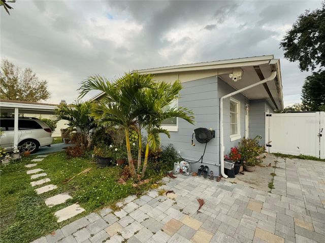 2615 N BEAUMONT AVENUE, Kissimmee, FL 34741