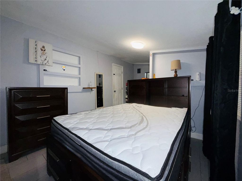Image 18 of property listing at 2615 N BEAUMONT AVENUE, Kissimmee, FL 34741