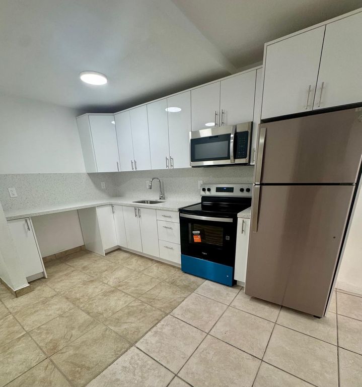 2441 NW 13TH Street 65, Miami, FL 33125