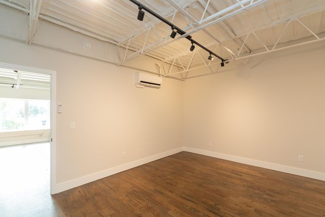 614 E Main Street 207, Chattanooga, TN 37408