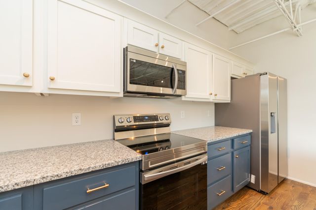 614 E Main Street 207, Chattanooga, TN 37408